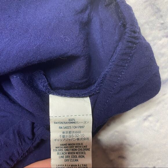 Old Navy Button Down Top/Blouse in Navy Blue - Picture 5 of 7